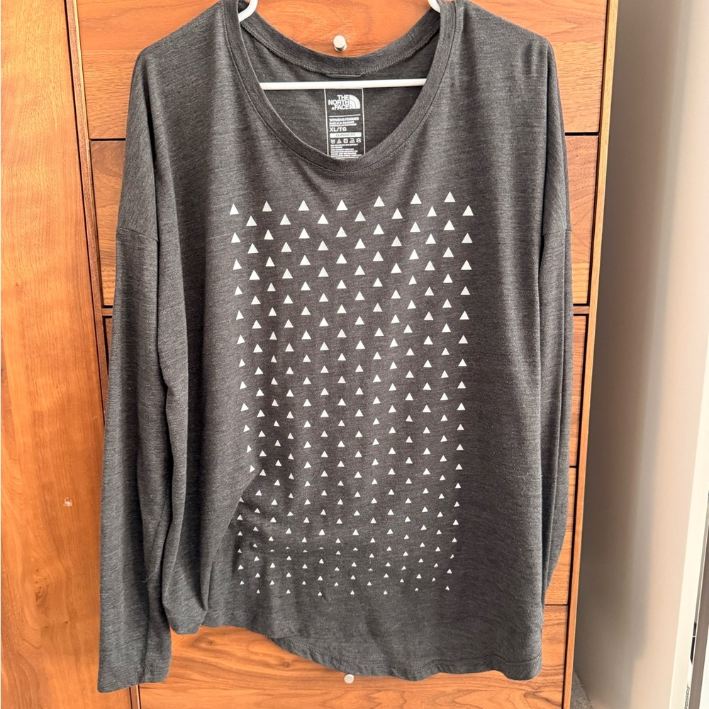 The North Face Dark Gray Long Sleeve with White Triangle Design - Picture 3 of 11